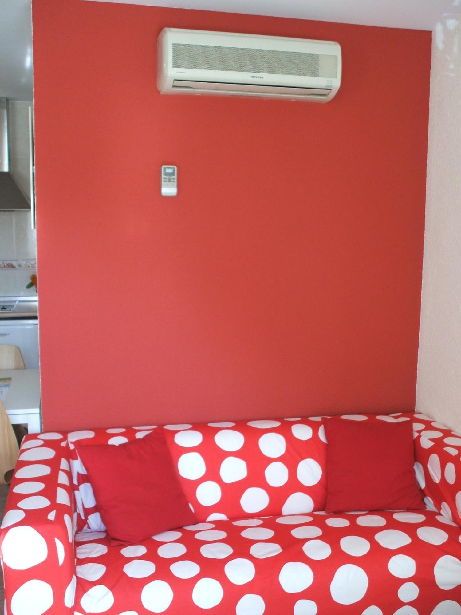 Apartamentos El Cenachero Malaga Luaran gambar